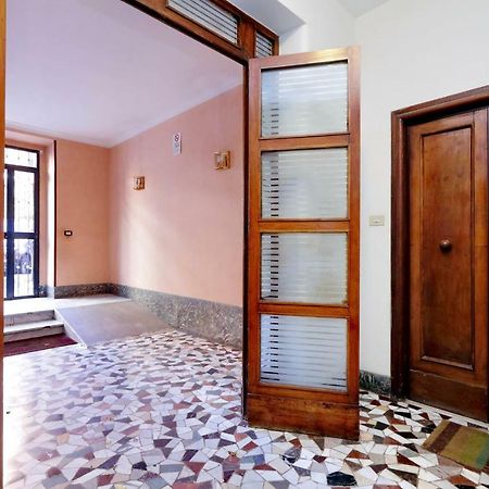 רומא Bbhome Trastevere Station White Chic Apartment מראה חיצוני תמונה