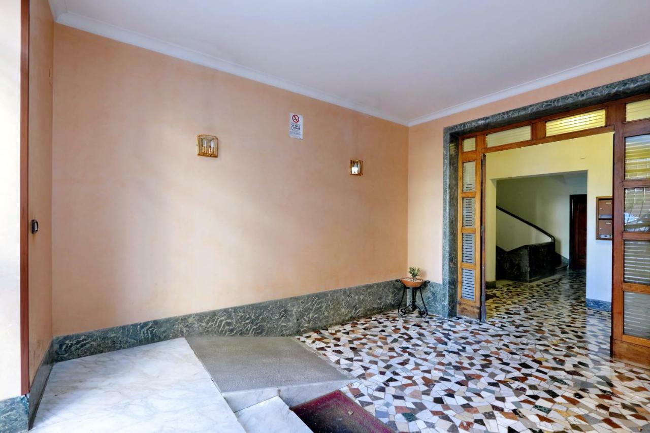 רומא Bbhome Trastevere Station White Chic Apartment מראה חיצוני תמונה