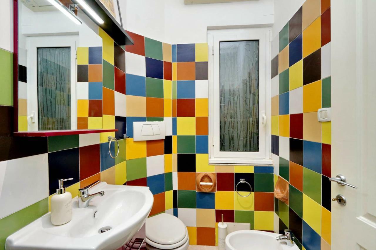 רומא Bbhome Trastevere Station White Chic Apartment מראה חיצוני תמונה